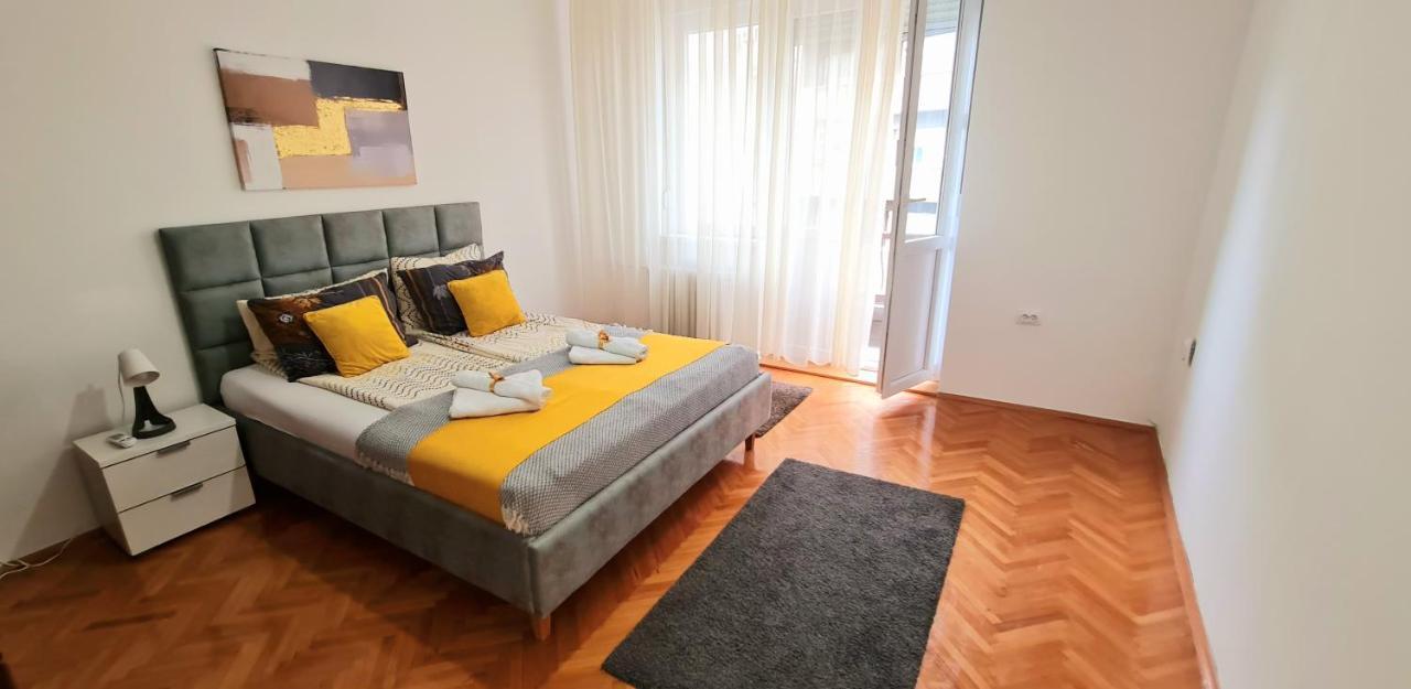 Downtown Star Apartment Belgrade Luaran gambar